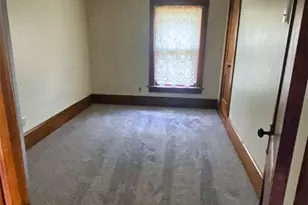 341 Hamilton Ave, Coshocton, OH 43812 - Photo 11