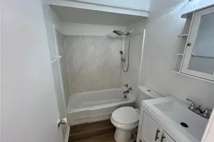 2232 W 103rd St, Loveland, OH 44102 - Photo 15