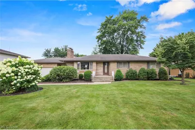 2494 Ardenwood Place, Austintown, OH 44515 - Photo 1