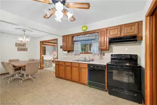 2494 Ardenwood Pl, Austintown, OH 44515 - Photo 11