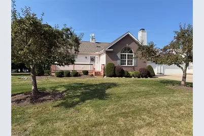 7563 Monterey Bay Drive #5, Mentor on the Lake, OH 44060 - Photo 1