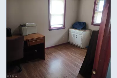 2429 22nd Street NE, Canton, OH 44705 - Photo 9