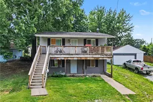 1332-1334 Alphada Ave, Akron, OH 44310 - Photo 1