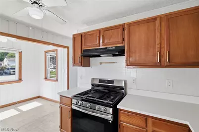 2536 Albrecht Avenue, Akron, OH 44312 - Photo 9