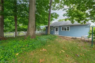 2348 Buena Vista Dr, Wickliffe, OH 44092 - Photo 41