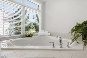 780 S Sussex Ct, Aurora, OH 44202 - Photo 29
