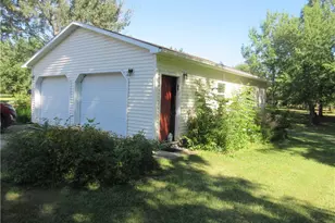 75 E Erie St, Jefferson, OH 44047 - Photo 7