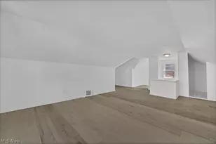 14125 Liberty Ave, Loveland, OH 44135 - Photo 17