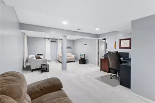 137 Colonial Dr, Painesville, OH 44077 - Photo 33