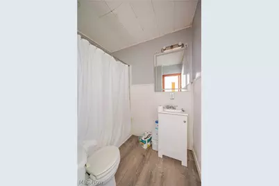 18606 Cherokee Avenue, Loveland, OH 44119 - Photo 9