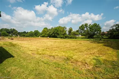 11755 Market Ave NW, Uniontown, OH 44685 - Photo 33