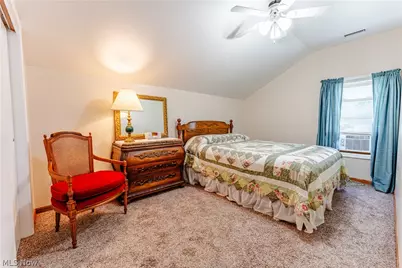 11755 Market Ave NW, Uniontown, OH 44685 - Photo 15