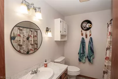 5036 Parkhaven Avenue NE, Canton, OH 44705 - Photo 27