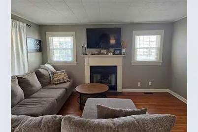 421 Williams Avenue, Williamstown, WV 26187 - Photo 3