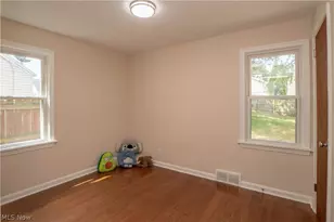 1231 Bordner Ave SW, Canton, OH 44710 - Photo 13
