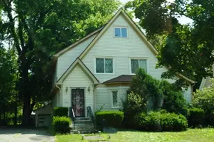 531 Sunset View Dr, Akron, OH 44320 - Photo 1