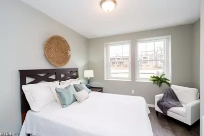 14814 Clifton Boulevard #201, Oakwood, OH 44107 - Photo 3