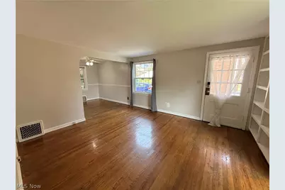 2319 Broad Boulevard, Cuyahoga Falls, OH 44223 - Photo 7
