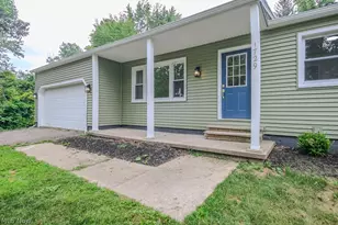 1729 Falkirk Rd, Madison, OH 44057 - Photo 3