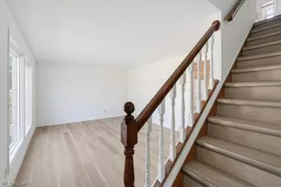 2245 Richmond Rd, Cuyahoga Falls, OH 44221 - Photo 5