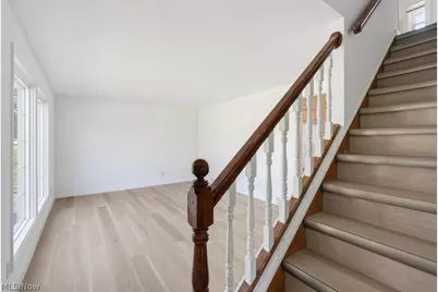2245 Richmond Road, Cuyahoga Falls, OH 44221 - Photo 5
