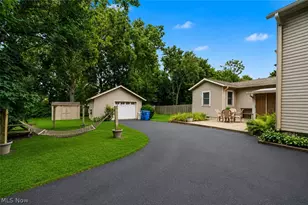 452 Market St E, Canal Fulton, OH 44614 - Photo 5