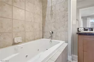 19942 Chagrin Blvd, Huber Heights, OH 44122 - Photo 37