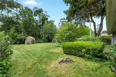 3112 N Bender Avenue, Akron, OH 44319 - Photo 23