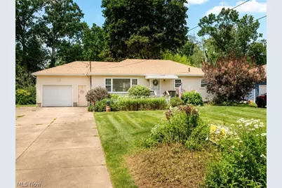 3112 N Bender Avenue, Akron, OH 44319 - Photo 3