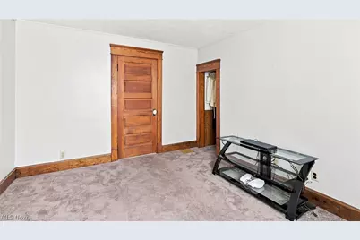 2005 E Wheeling Avenue, Cambridge, OH 43725 - Photo 37