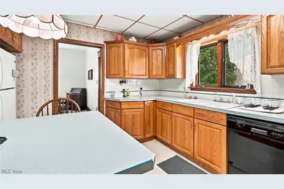 2005 E Wheeling Avenue, Cambridge, OH 43725 - Photo 27