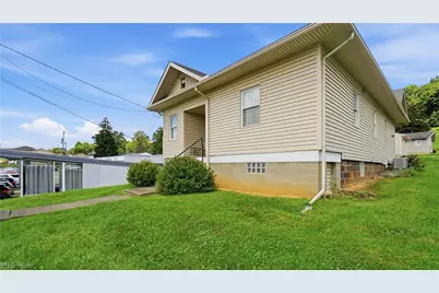 2005 E Wheeling Avenue, Cambridge, OH 43725 - Photo 15