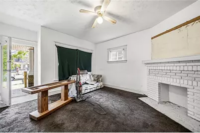 11912 Cromwell Avenue, Loveland, OH 44120 - Photo 5