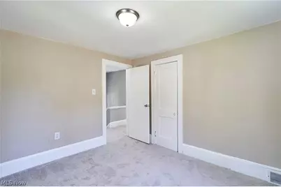 1102 Diagonal Road, Akron, OH 44320 - Photo 19