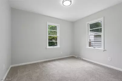 1237 Easton Drive, Akron, OH 44310 - Photo 13