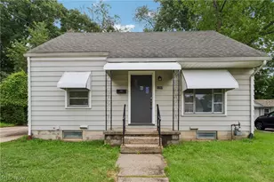 1237 Easton Dr, Akron, OH 44310 - Photo 1