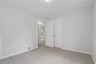 1237 Easton Dr, Akron, OH 44310 - Photo 15