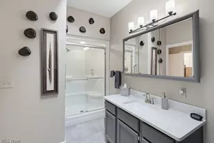 2089 Stillwood Ln, Akron, OH 44313 - Photo 33