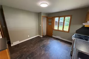 928 S Broadway St, New Philadelphia, OH 44663 - Photo 15