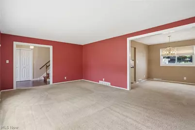 7000 Drexel Drive, Green Hills, OH 44131 - Photo 11