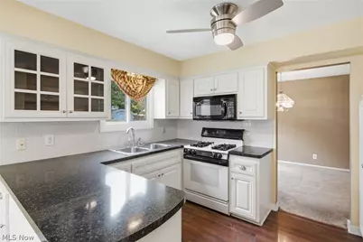 7000 Drexel Drive, Green Hills, OH 44131 - Photo 15
