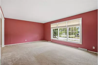 7000 Drexel Drive, Green Hills, OH 44131 - Photo 9