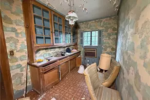 946 Park Blvd W, East Liverpool, OH 43920 - Photo 17