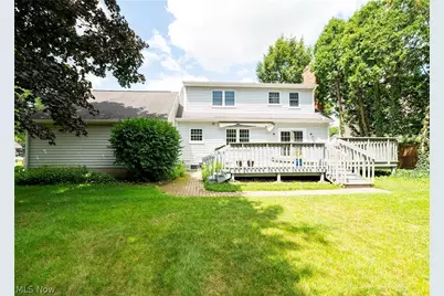 241 Kent Circle NE, New Philadelphia, OH 44663 - Photo 5