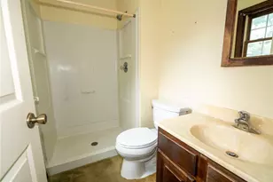 241 Kent Cir NE, New Philadelphia, OH 44663 - Photo 23