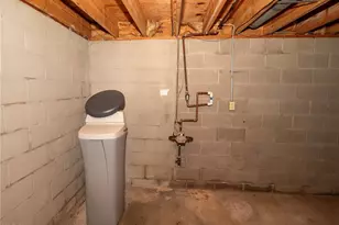 241 Kent Cir NE, New Philadelphia, OH 44663 - Photo 27