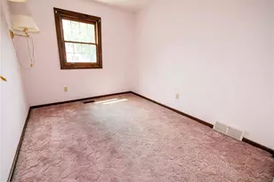 241 Kent Cir NE, New Philadelphia, OH 44663 - Photo 21