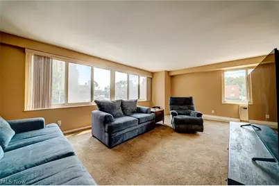 12520 Edgewater Drive #210, Oakwood, OH 44107 - Photo 3