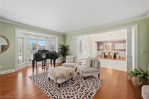10611 Castle Pines Cir, Concord Twp, OH 44077 - Photo 3