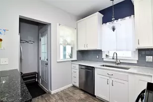 1190 Gladys Ave, Oakwood, OH 44107 - Photo 21